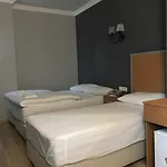 Ema Hotel