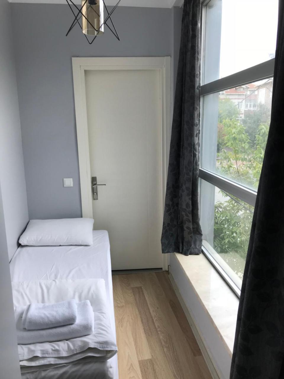 Hotel Ema